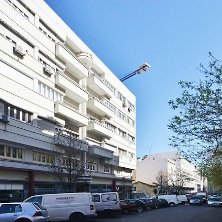 Guest House Avenida Lisbon Exterior photo
