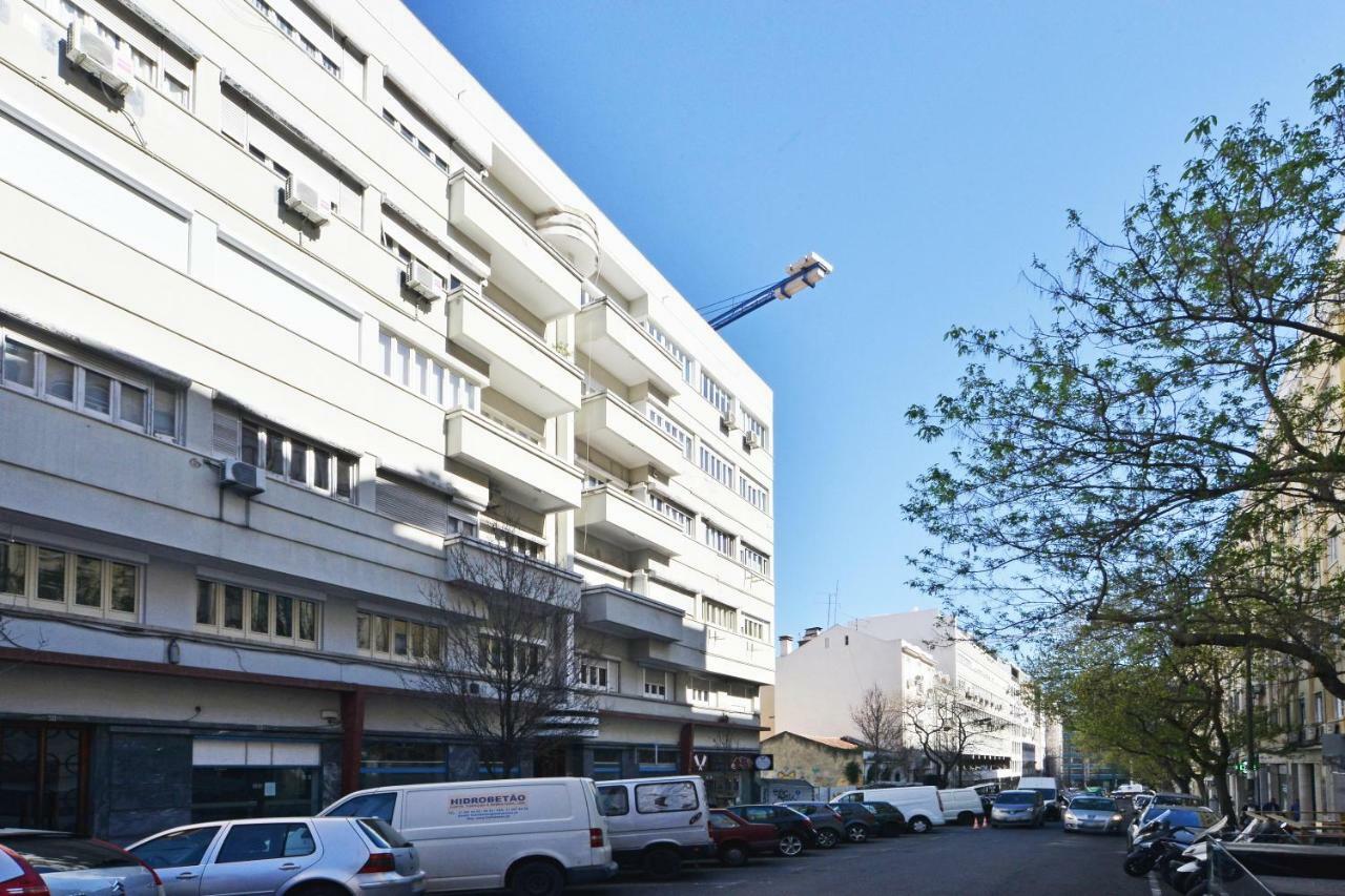 Guest House Avenida Lisbon Exterior photo