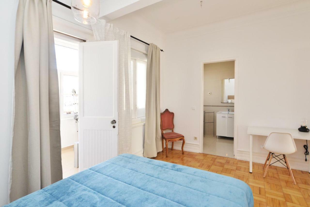 Guest House Avenida Lisbon Exterior photo